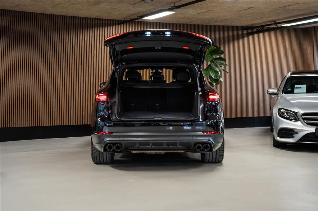 Porsche Cayenne 3,0 4WD Tiptr. 340HK 5d 8g Aut. – Miniature 5