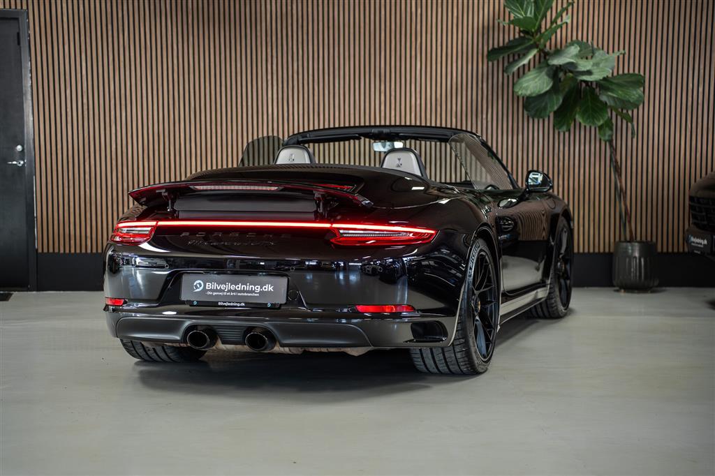 Porsche 911 Carrera GTS 3,0 PDK 450HK Cabr. 7g Aut. – Miniature 6