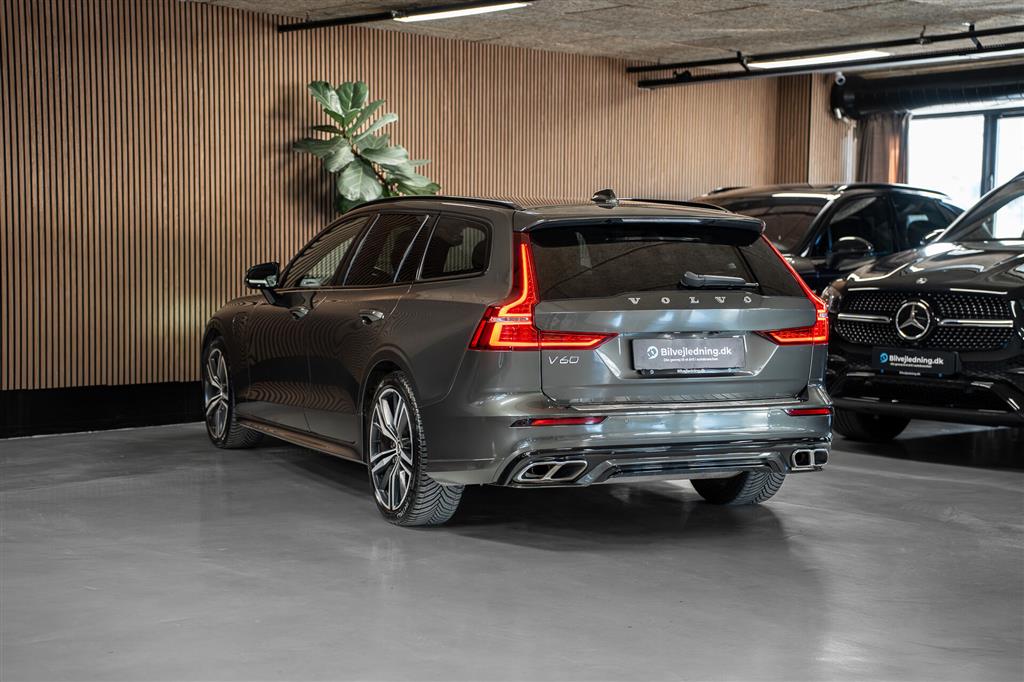 Volvo V60 2,0 T8 Twin Engine  Plugin-hybrid R-design AWD 390HK Stc 8g Aut. – Miniature 7