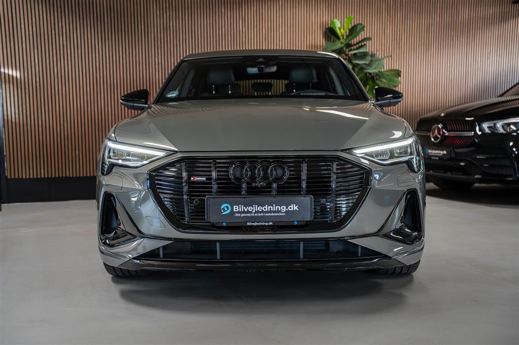 Audi E-tron 55 S Line Quattro 408HK 5d Aut. – Miniature 2