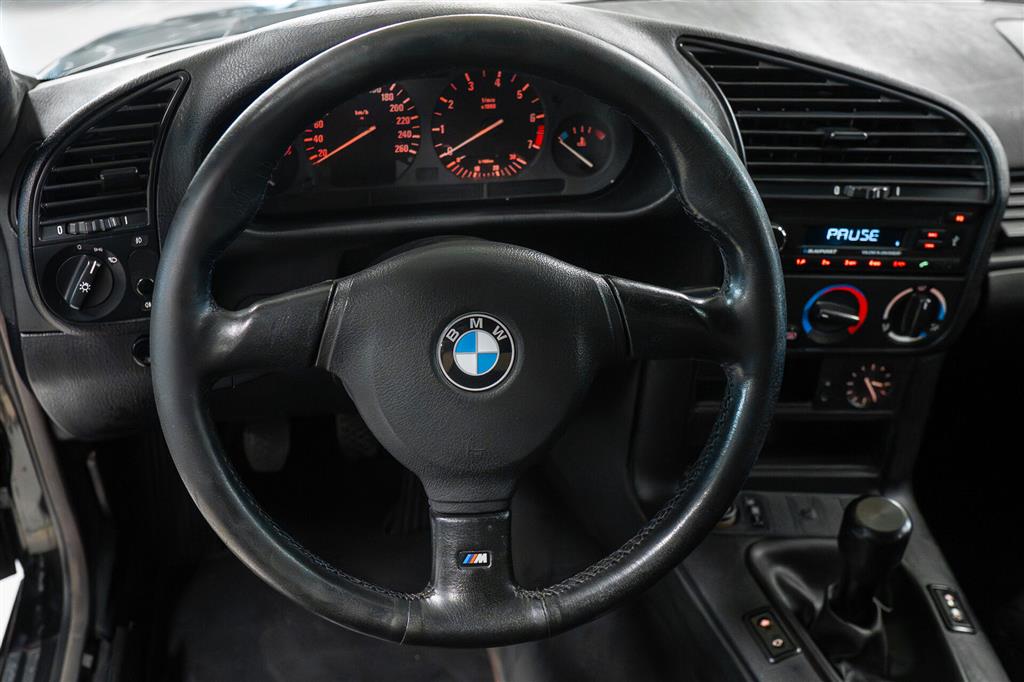 BMW 323i 2,5 170HK 2d – Miniature 13