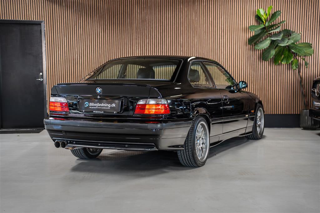 BMW 323i 2,5 170HK 2d – Miniature 5
