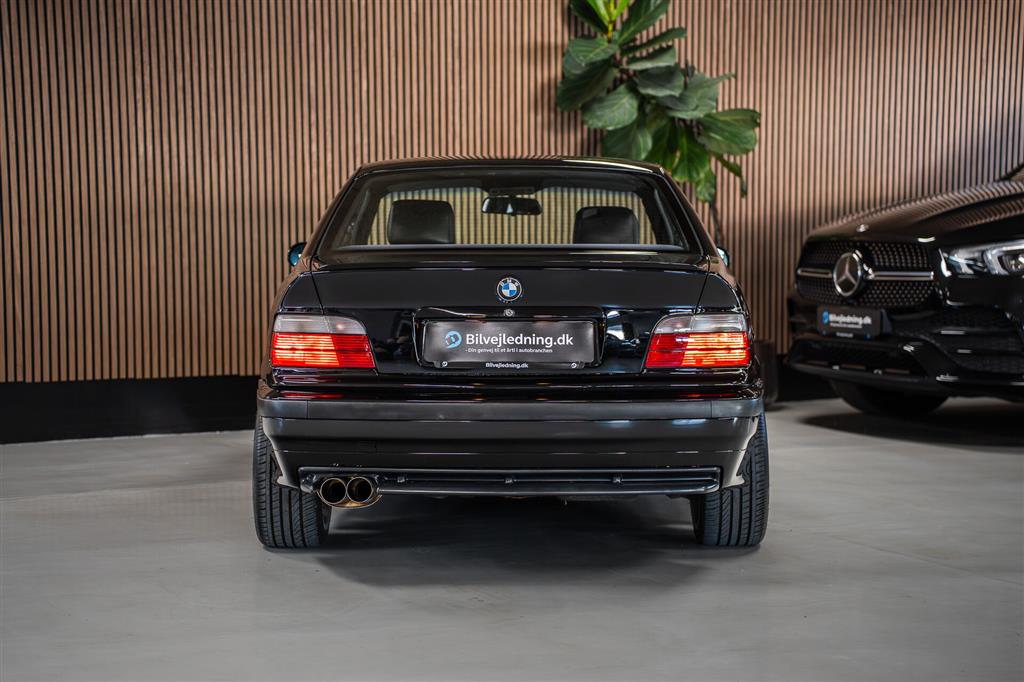 BMW 323i 2,5 170HK 2d – Miniature 6