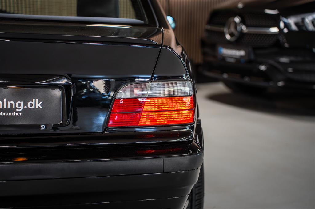 BMW 323i 2,5 170HK 2d – Miniature 8