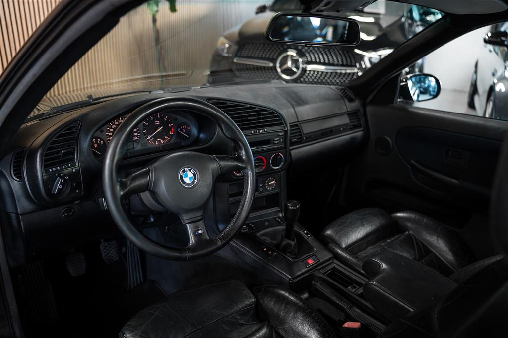 BMW 323i 2,5 170HK 2d – Miniature 10