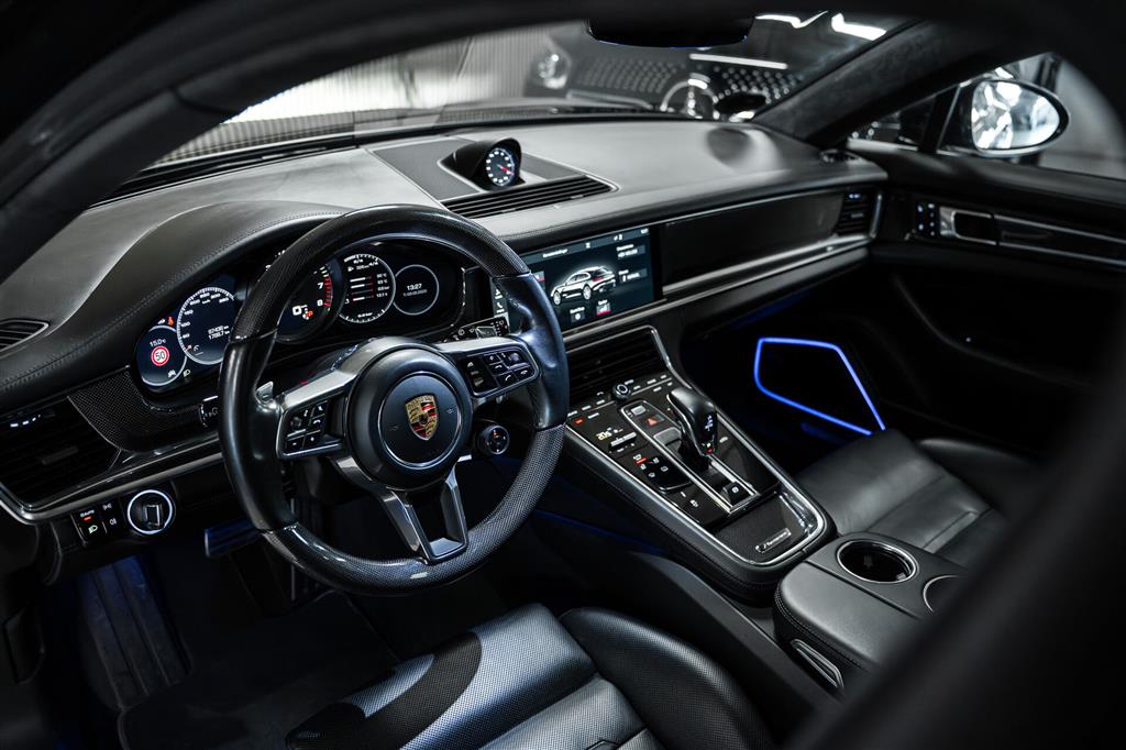 Porsche Panamera Turbo Sport Turismo 4,0 PDK 550HK Stc 8g Aut. – Miniature 10