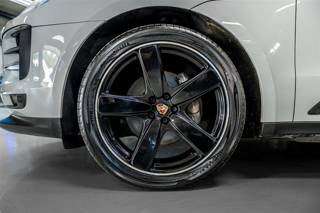 Porsche Macan S 2,0 PDK 245HK 5d 7g Aut. – Miniature 4