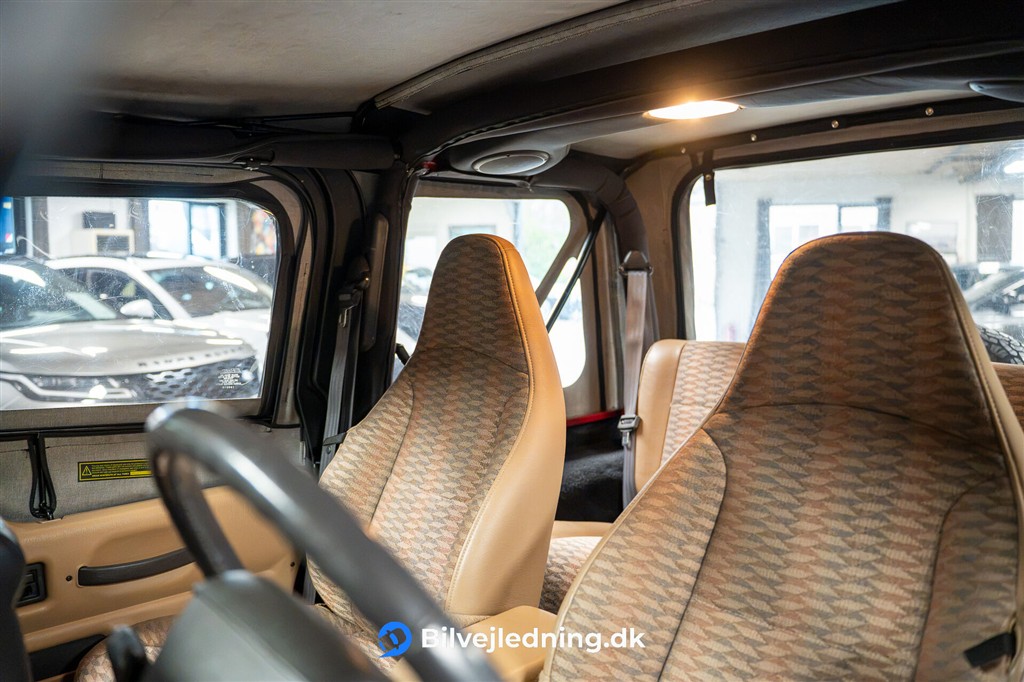 Jeep Wrangler 4,0 Sport 4x4 177HK 2d Aut. – Miniature 11
